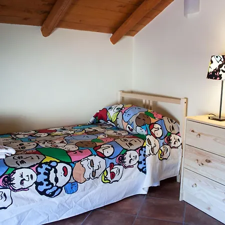 Le Coccole بيت شباب كاتانيا